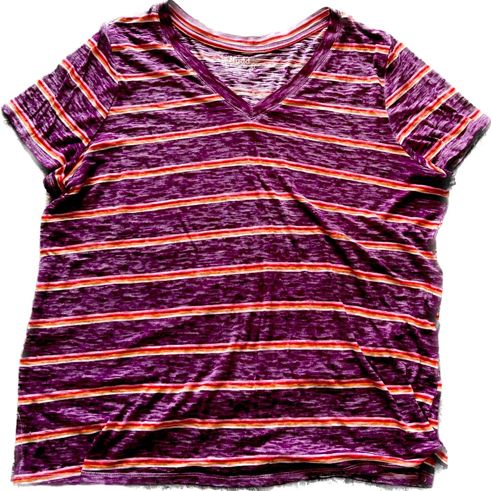 MUDD T V Neck, size XL